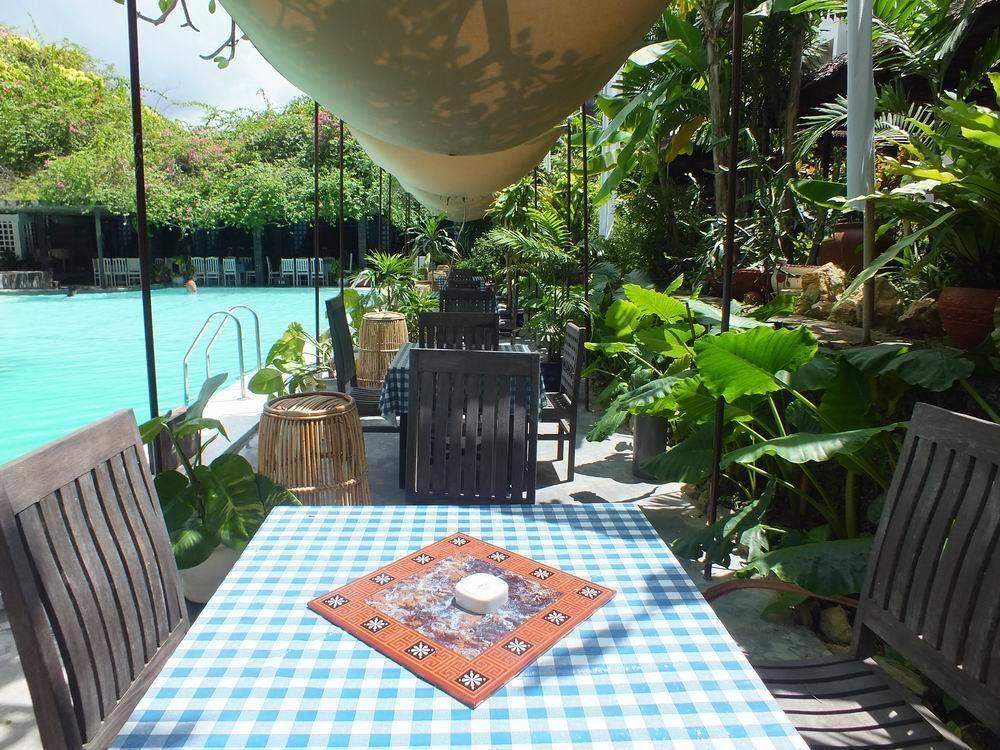 Mesra Business & Resort Hotel Samarinda Εξωτερικό φωτογραφία