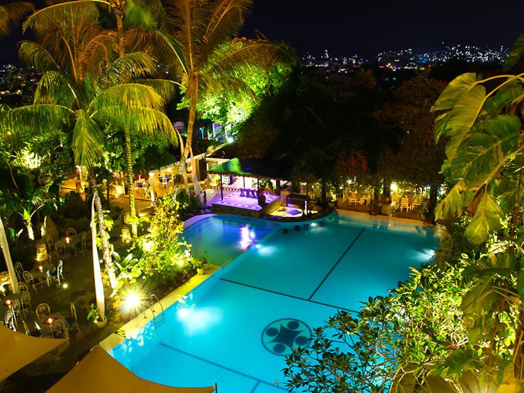 Mesra Business & Resort Hotel Samarinda Εξωτερικό φωτογραφία