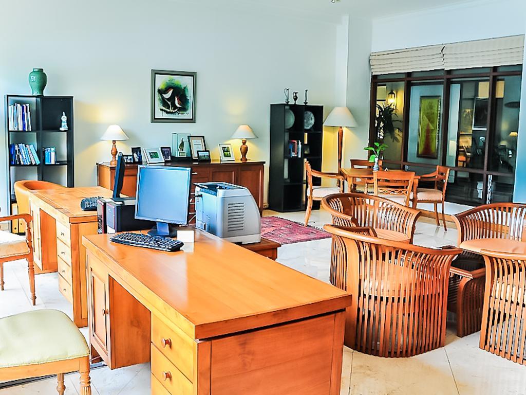 Mesra Business & Resort Hotel Samarinda Εξωτερικό φωτογραφία