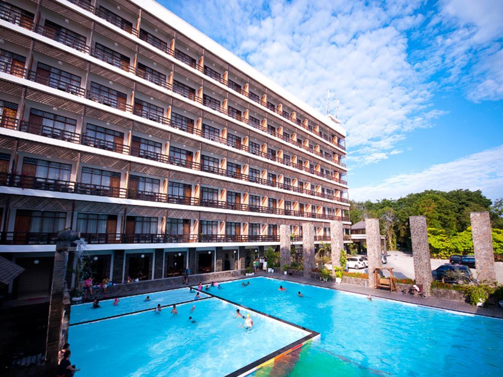 Mesra Business & Resort Hotel Samarinda Εξωτερικό φωτογραφία