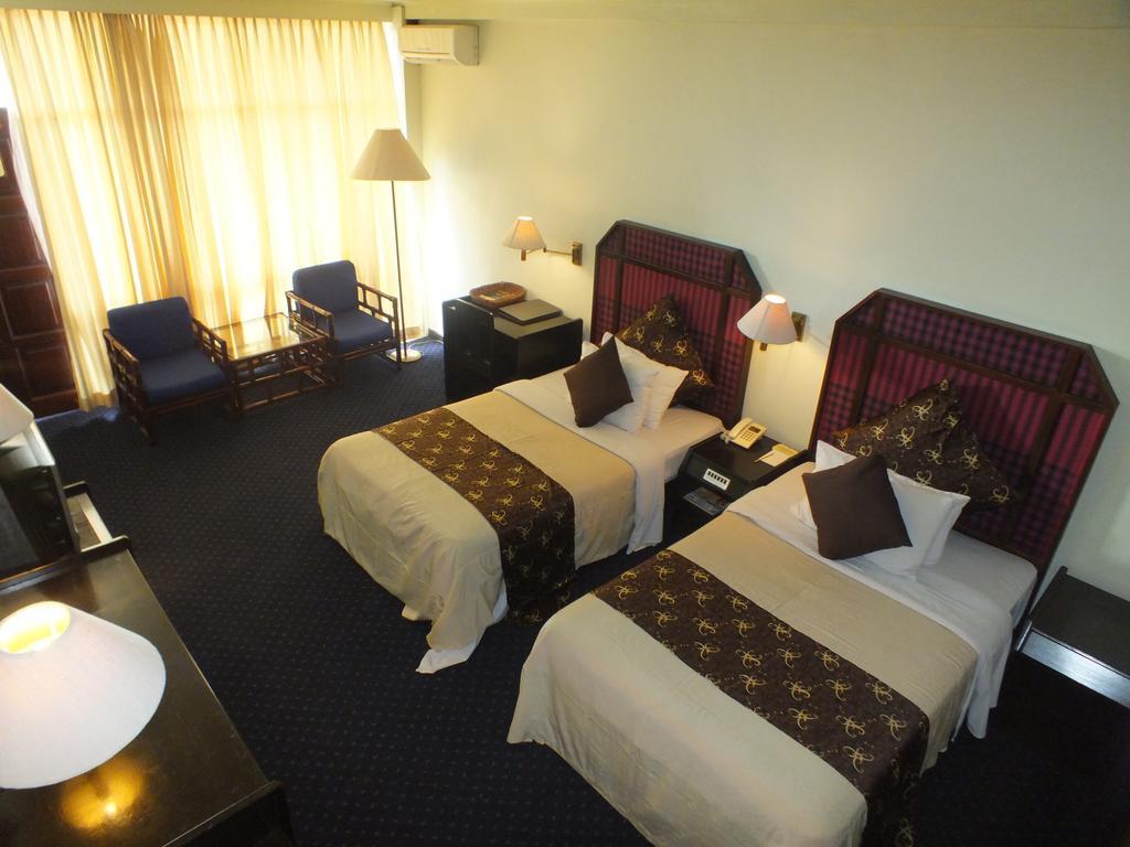 Mesra Business & Resort Hotel Samarinda Εξωτερικό φωτογραφία