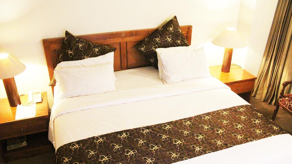 Mesra Business & Resort Hotel Samarinda Εξωτερικό φωτογραφία
